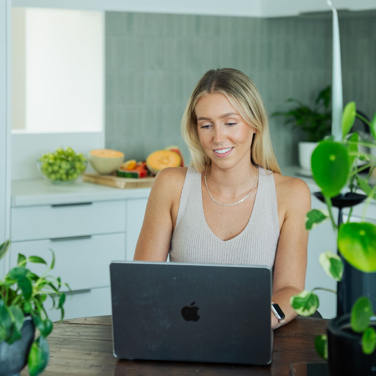 Person enjoying a healthy, balanced meal at home